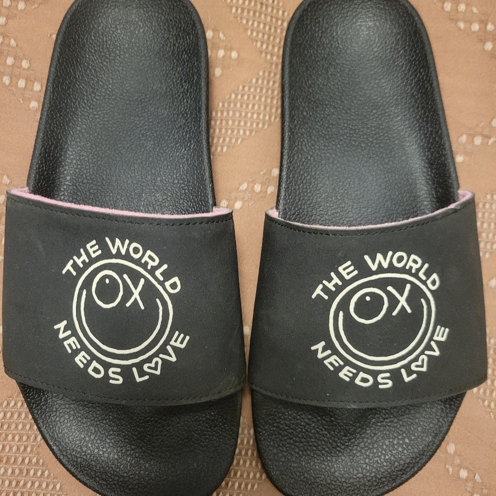 Adidas womens slides